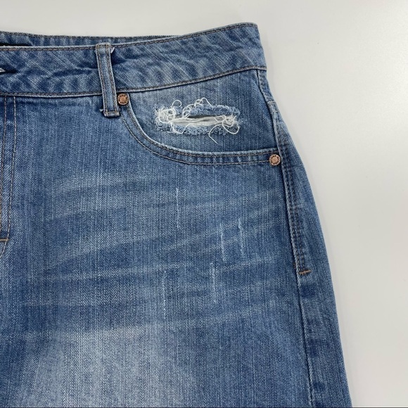 1822 Denim Cutoff Skirt - Picture 3 of 13